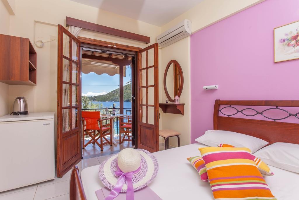 Ionio Sea Poros Studios Mikros Gialos Extérieur photo